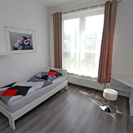 Ferienwohnung Mit 3 Schlafraeumen Neubrandenburg